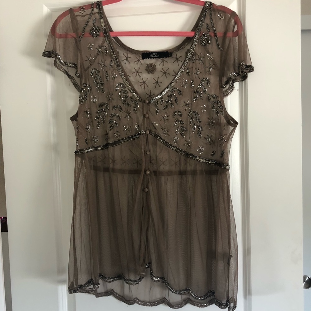 BKE lace top with detail